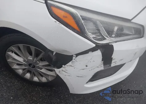 2015 Hyundai Sonata Limited z USA, uszkodzony, nr VIN 5NPE34AF1FH019448